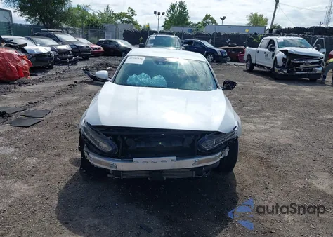 2018 Honda Accord Lx z USA, uszkodzony, nr VIN 1HGCV1F18JA260339